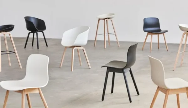 Artek Sitzgelegenheiten-HAY About A Stool AAS32, 65 cm, Weiß 2.0 - Eiche geseift - Stahl