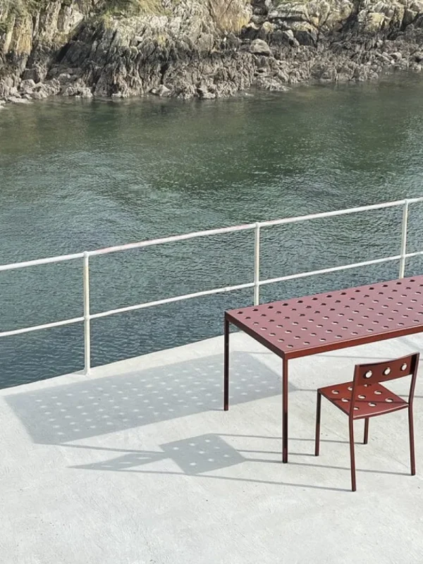 HAY Terrassenmöbel | Tische^Balcony Tisch, 190 x 87 cm, Eisenrot