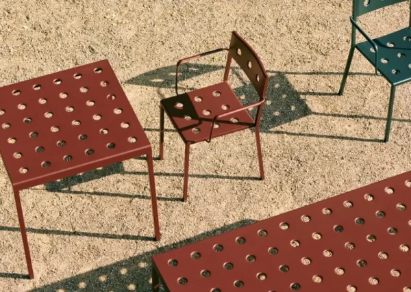 HAY Terrassenmöbel | Tische^Balcony Tisch, 190 x 87 cm, Eisenrot