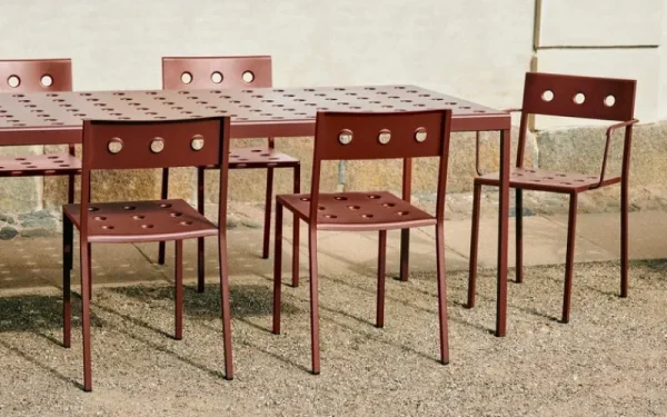 HAY Terrassenmöbel | Tische^Balcony Tisch, 190 x 87 cm, Eisenrot