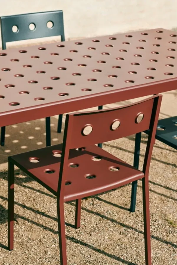 HAY Terrassenmöbel | Tische^Balcony Tisch, 190 x 87 cm, Eisenrot