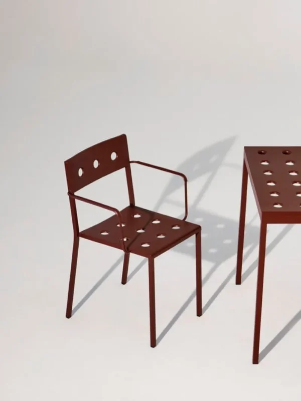 HAY Terrassenmöbel | Tische^Balcony Tisch, 75 x 76 cm, Eisenrot