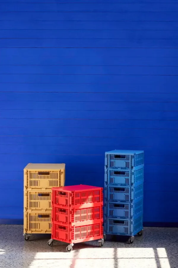 HAY Badezimmeraccessoires | Aufbewahrungsbehälter^Colour Crate, M, recycelter Kunststoff, Elektroblau