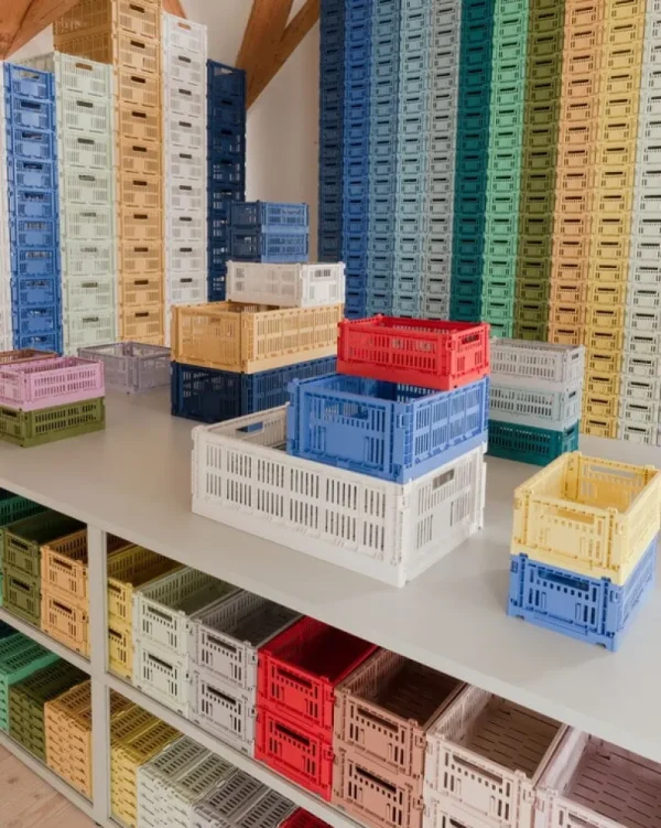 HAY Badezimmeraccessoires | Aufbewahrungsbehälter^Colour Crate, M, recycelter Kunststoff, Elektroblau
