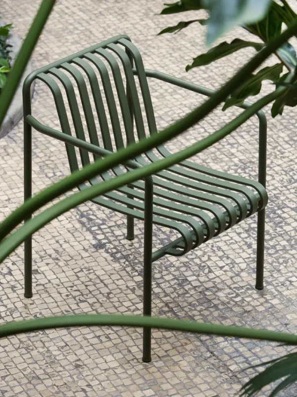HAY Terrassenmöbel^Esstischstuhl Palissade, olivgrün