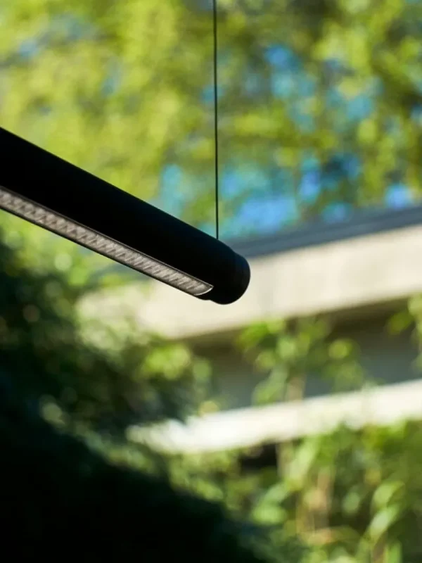 Nuura Deckenleuchten-HAY Factor Linear Pendelleuchte, Diffusor 1500, weiches Schwarz