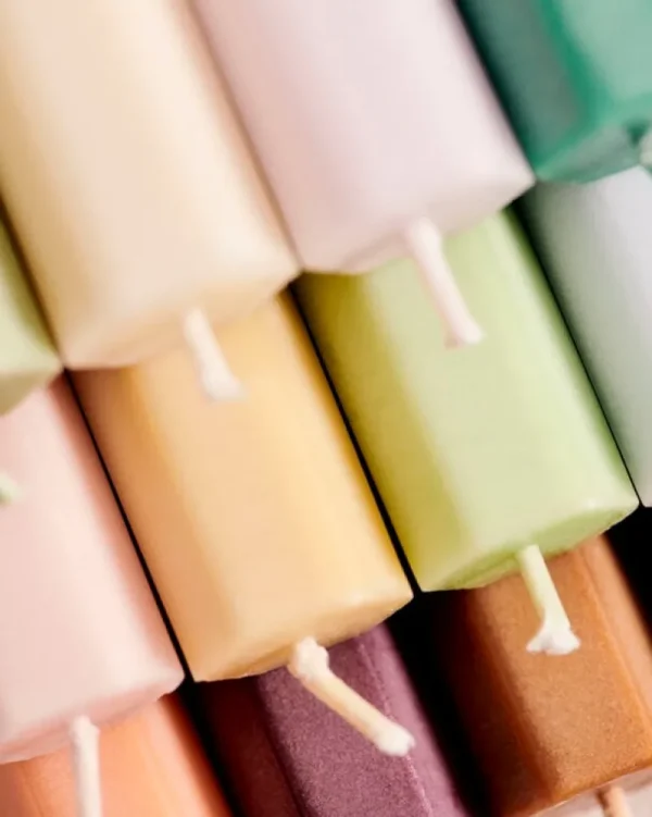 Audo Copenhagen Kerzen Und Kerzenhalter-HAY Kerze Hexagon, nougat