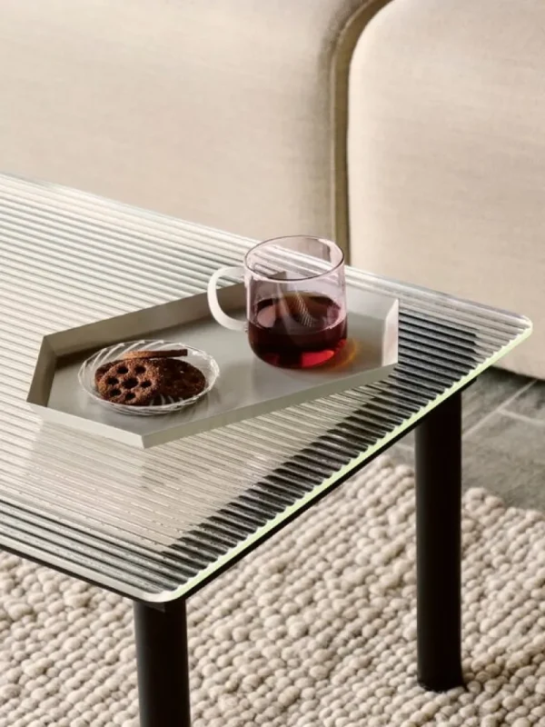 Viccarbe Tische-HAY Kofi Tisch, 140 × 50 cm, Eiche schwarz lackiert - geriffeltes Gl