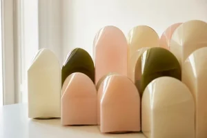 HAY Tischlampen-Parade Tischleuchte 320, Muschelweiß