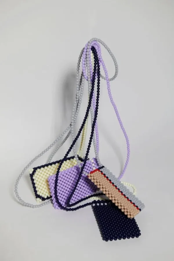 HAY Taschen | Auf Reisen^Perla Handytasche, Milk