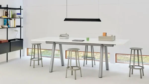 Vitra Regale-HAY Pier System 133 Regal, 3 Säulen, PS schwarz