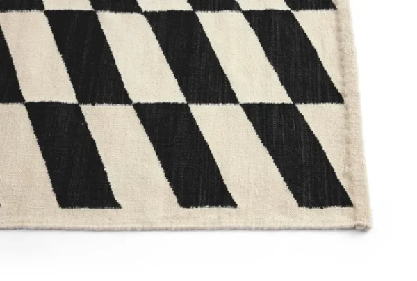 HAY Teppiche Und Läufer^Shift Kelim Teppich, schwarz