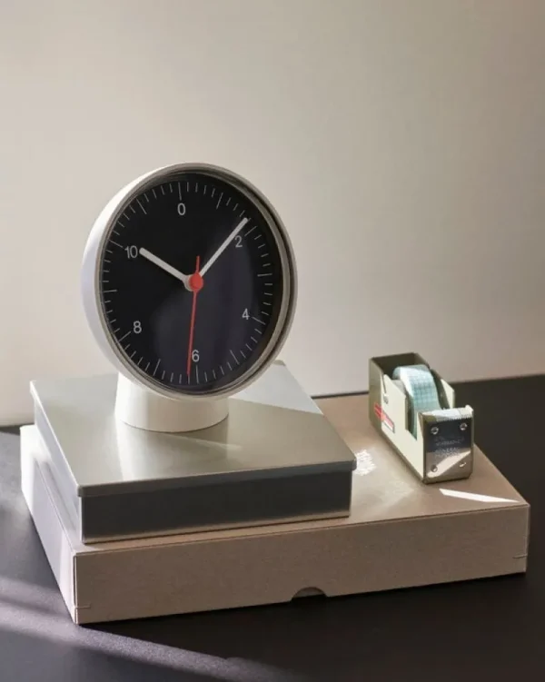 applicata Uhren-HAY Table Clock Tischuhr, Weiß