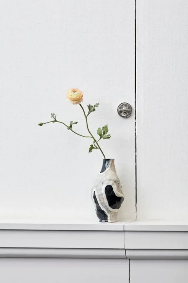 Sibast Vasen-HAY Vase Glossy Cow von Jessica Hans