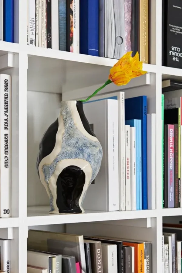 Sibast Vasen-HAY Vase Glossy Cow von Jessica Hans