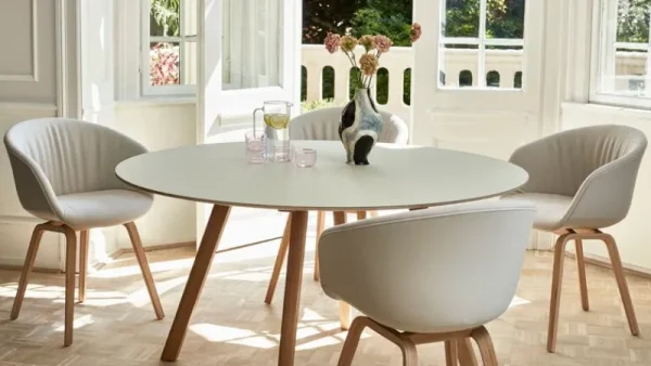 Sibast Vasen-HAY Vase Glossy Cow von Jessica Hans