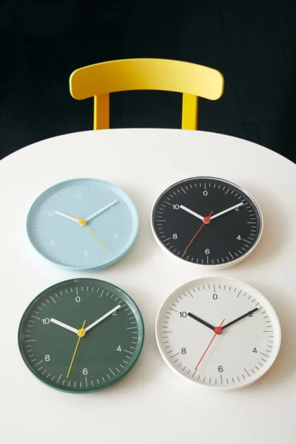 HAY Uhren-Wall Clock Wanduhr, Schwarz