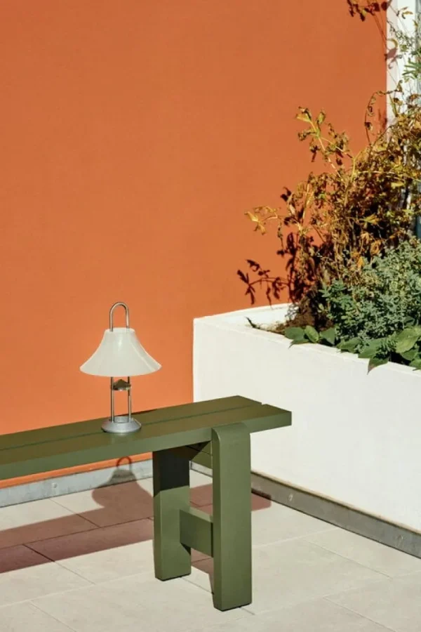HAY Terrassenmöbel^Weekday Bank, 111 x 23 cm, Olivgrün