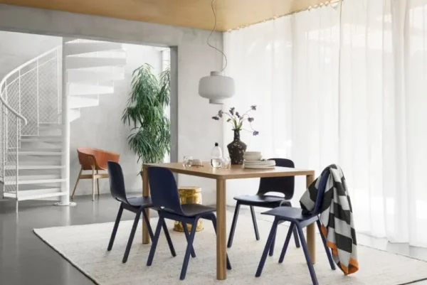 Hem Tische-Log Tisch, 140 x 90 cm, Eiche