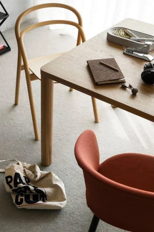 Hem Tische-Log Tisch, 140 x 90 cm, Eiche