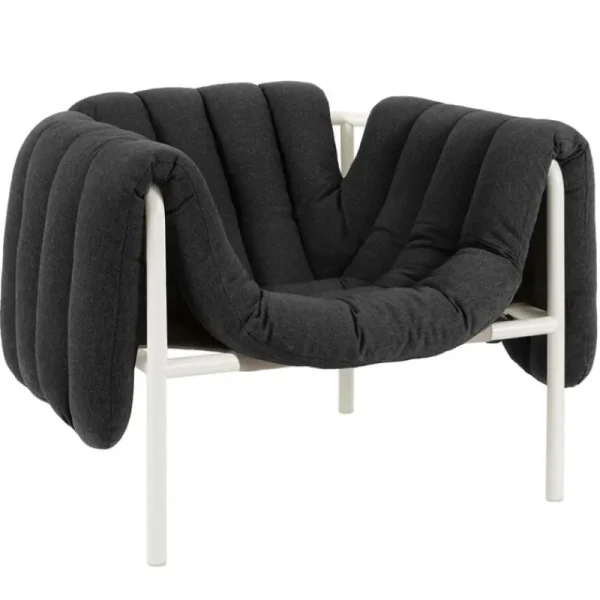 Normann Copenhagen Sitzgelegenheiten-Hem Puffy Loungesessel, Anthrazit – Stahl cremefarben