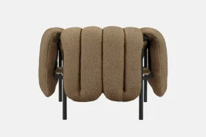 Hem Sitzgelegenheiten-Puffy Loungesessel, Bouclé Sawdust – Stahl Schwarzgrau