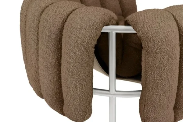 Montana Furniture Sitzgelegenheiten-Hem Puffy Loungesessel, Bouclé Sawdust – Edelstahl