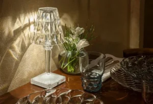 Kartell Außenbeleuchtung | Außenleuchten^Battery Leuchte, transparent