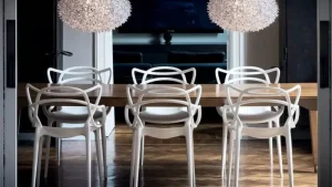Vitra Sitzgelegenheiten-Kartell Masters Stuhl, weiß