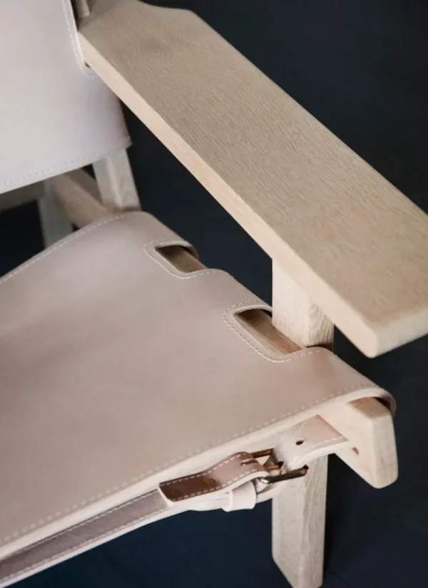 Form & Refine Sitzgelegenheiten-Klassik Studio Hunting Chair, Eiche – Naturleder