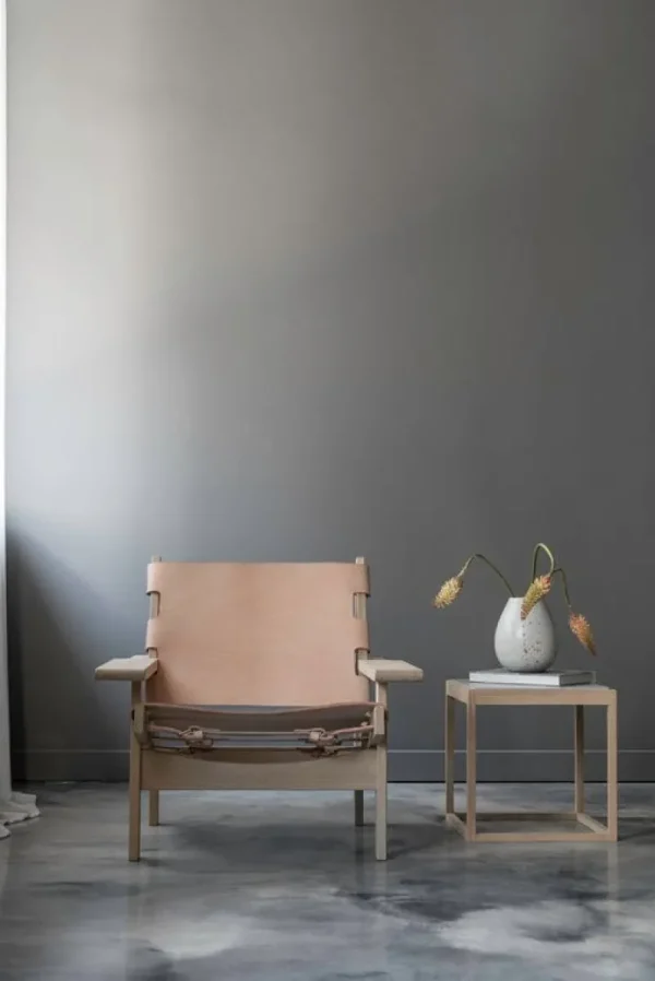 Form & Refine Sitzgelegenheiten-Klassik Studio Hunting Chair, Eiche – Naturleder