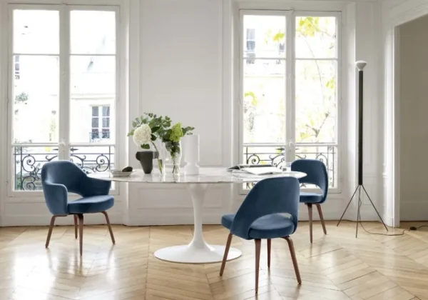 Vitra Tische-Knoll Tulip Esstisch, 198 cm, oval, weißer Marmor
