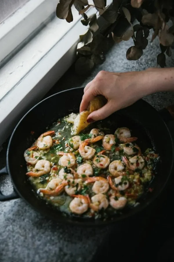 Laine Publishing Speisen^Friends in Food