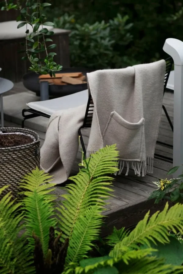 Lapuan Kankurit Decken Und Überwürfe^Uni Stola mit Taschen, Hellbeige