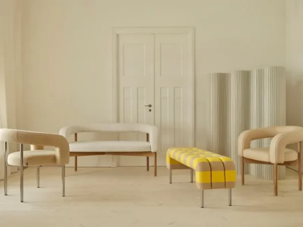 Normann Copenhagen Sitzgelegenheiten-Lepo Product Boa Stuhl, Chrom - Hellbeige Kvadrat Coda2 103