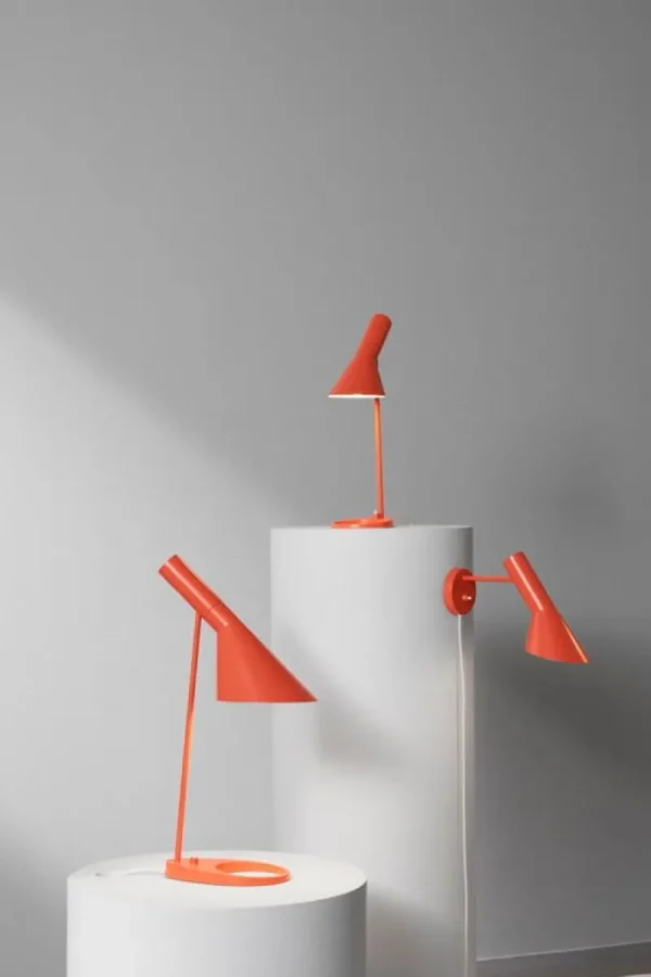 AGO Wandleuchten-Louis Poulsen AJ Wandleuchte, leuchtendes Orange