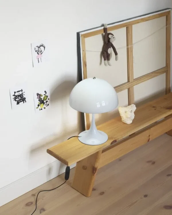 Nemo Lighting Tischlampen-Louis Poulsen Panthella 250 Tischleuchte, Blassblau, Acryl