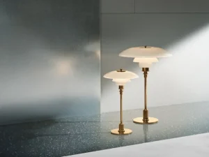 New Works Tischlampen-Louis Poulsen Tischleuchte PH 2/1, messingbeschichtet