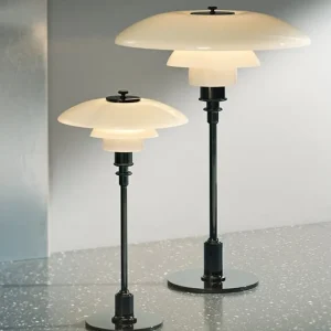 GUBI Tischlampen-Louis Poulsen Tischleuchte PH 2/1, schwarz metallic