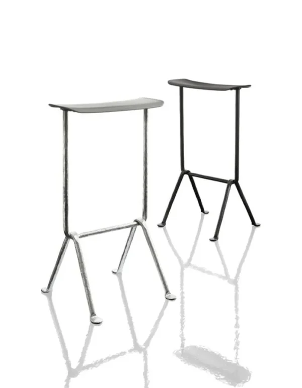 Magis Terrassenmöbel | Sitzgelegenheiten^Barhocker Officina, mittelgroß, verzinkt, metallic grau