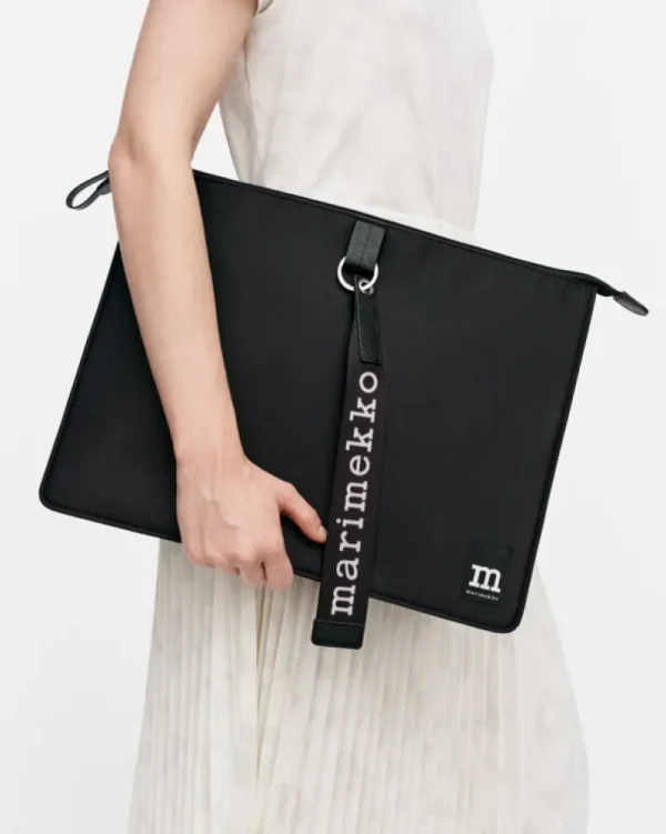 Marimekko Taschen^Sleeve 15" Solid Laptop-Hülle, schwarz