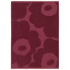 Marimekko Badezimmertextilien^Unikko Solid Handtuch, 50 x 70 cm, burgunderrot