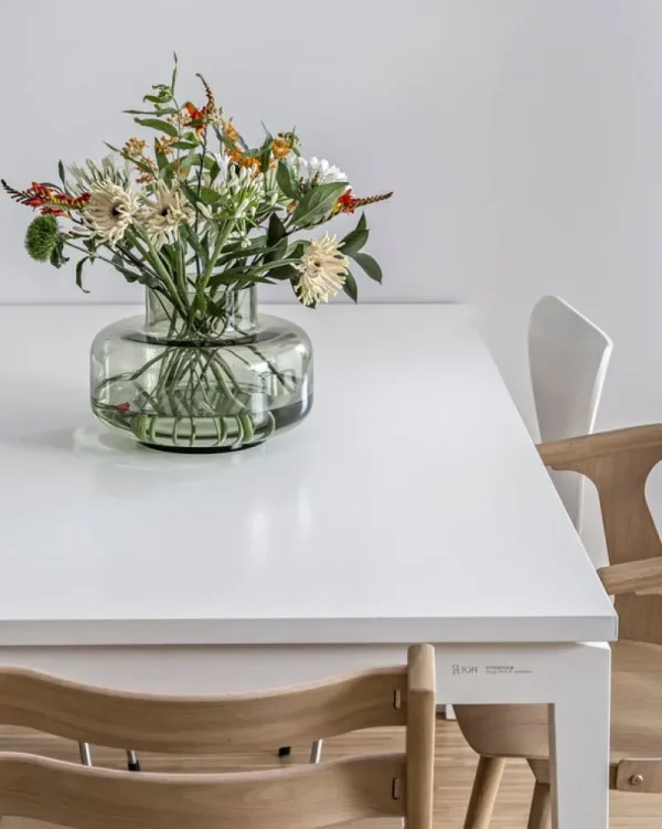 Marimekko Vasen-Vase Urna, oliv