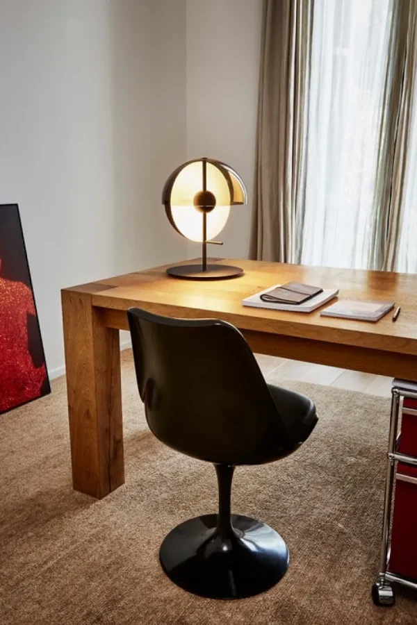 Flos Tischlampen-Marset Tischleuchte Theia M, schwarz