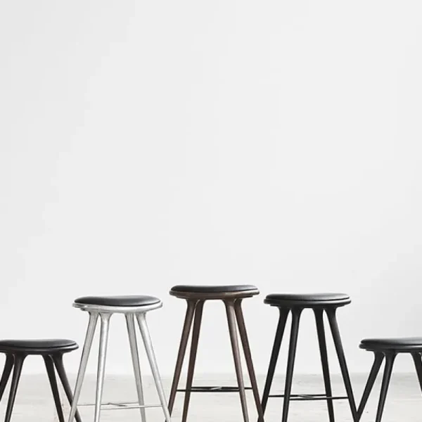Audo Copenhagen Sitzgelegenheiten-Mater High Stool, 69 cm, schwarz gebeizte Buche