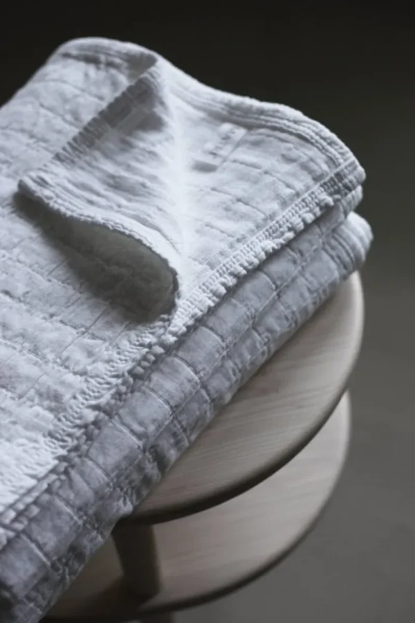 Matri Decken Und Überwürfe^Bettüberwurf Aava für Doppelbett, 260 x 260 cm, weiß