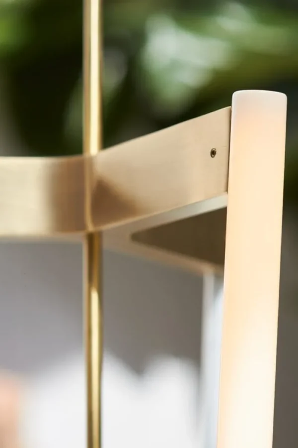 Michael Anastassiades Deckenleuchten-Tube Kronleuchter, Satin Brass