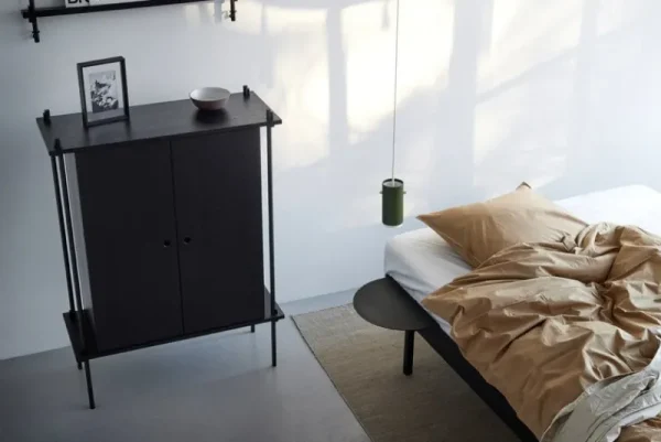 Moebe Betten-Malm Bett, hoch, 90-180 cm, schwarz