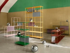 Muuto Regale-Montana Furniture Montana Free 300000 Regal, 232 Petersilie - Chrom