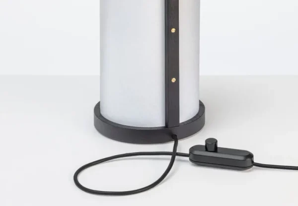 ferm LIVING Tischlampen-Motarasu Enso Tischleuchte, weiß - schwarz gebeizte Eiche